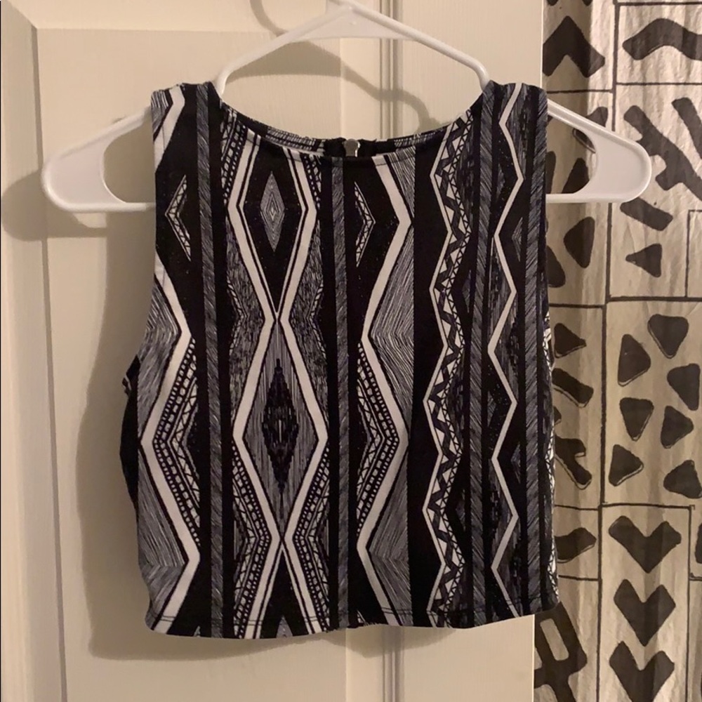 Urban outfitters crop top